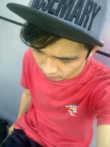 ademaulana77's profile picture. 