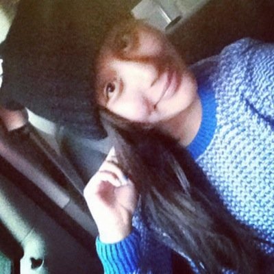 Estoy orgullosa de que el gay, con voz de niña como tu lo llamas sea mi ídolo. Doy followback. Follow me @justinbieber.