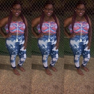 standing at 5'3, Love EVERYONE , Trust NONE! Ig:@tayprettyaxs_ . Yo Gotti & Boosie ♥