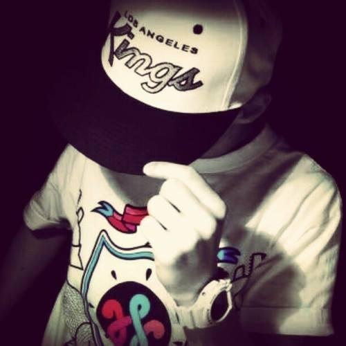 Chakib08's profile picture. 