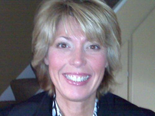 Visionary Human Resources Guru with phenomenal energy - A business person first who just happens to have HR experience.