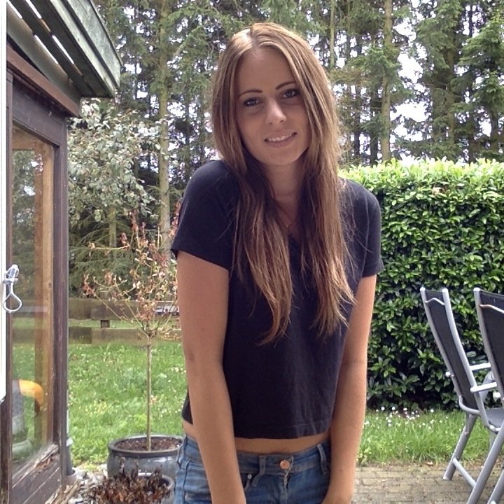 Be who you are and say what you feel, because those who mind don't matter, and those who matter don't mind. Girl - 17 - Denmark. FOLLOW ME BITCHES