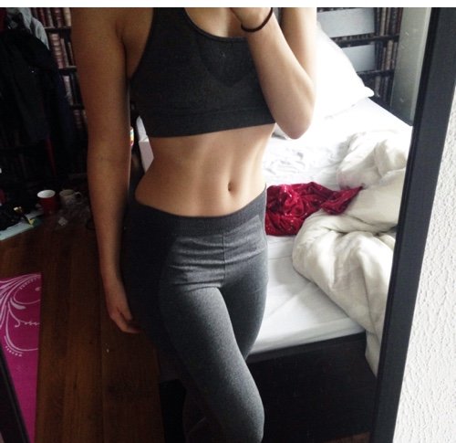 F1tnessjunkie's profile picture. 18 year old college student. It's all about health. Avi is me. H: 5'5. SW: 132lbs. CW: 130lbs