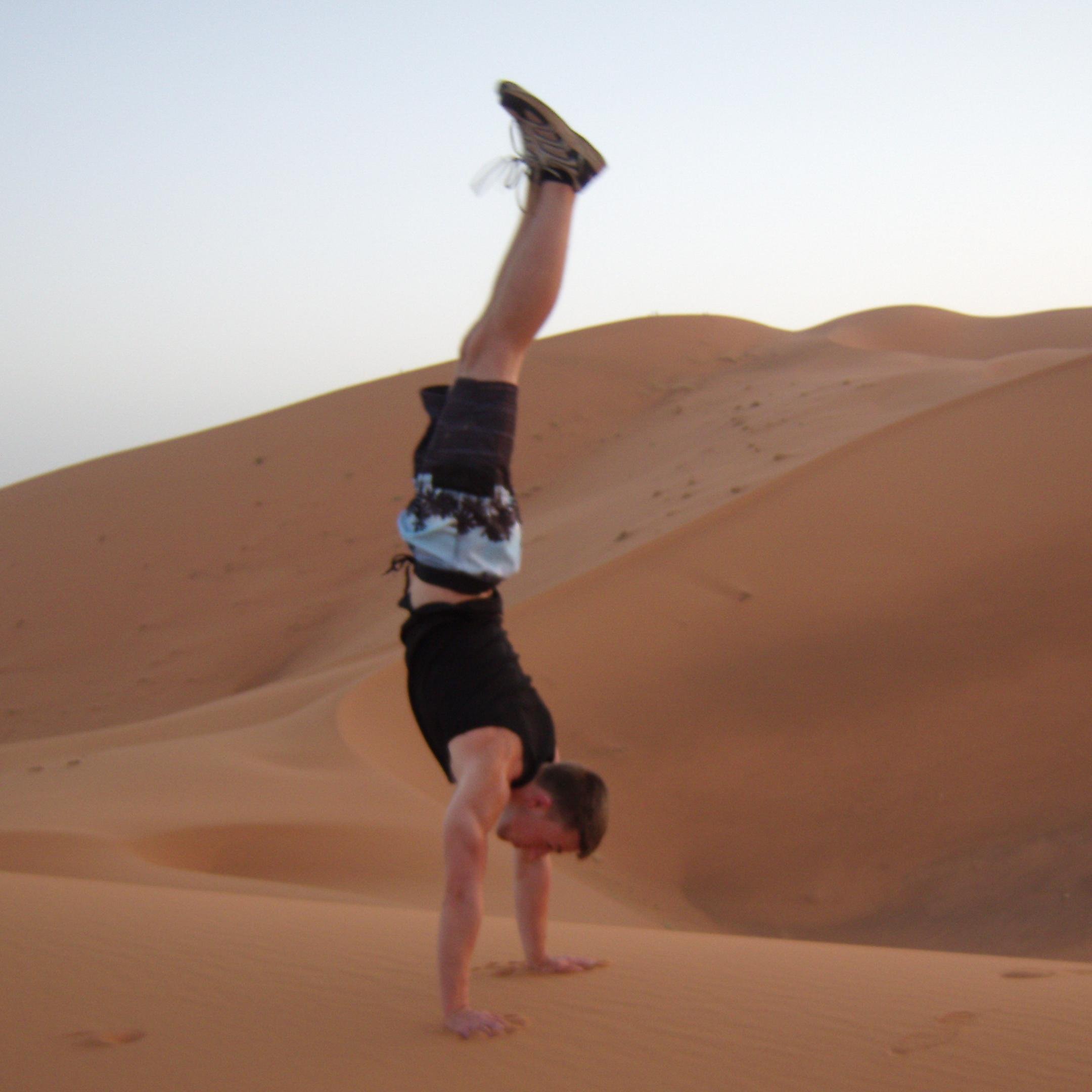 Assistant Head of Coloring in Websites 🖍  Also gymming, climbing & anything else that involves being upside-down.