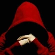 فِى عُمْقِ كُـلّ آنْسَآن وَجَعْ صَآمت !