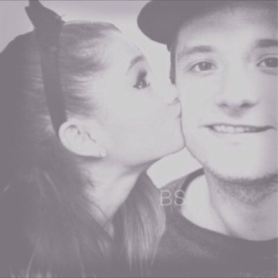 THG_CyrusGrande's profile picture. Arianator.