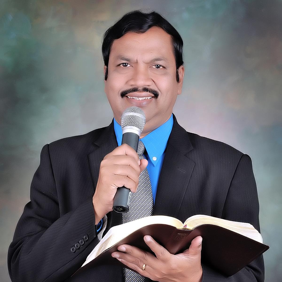 Servant of Jesus,Evangelist,Pastor,Founder-Jesus Revival International Ministry