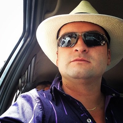 karlitosmey's profile picture. El que gana nunca se rinde 
El que se rinde nunca gana 
Colombiano feliz divertido y buen amigo