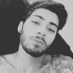 a mãe raspa a xana , sofre a dor do parto e a filha cresce e vira directioner e belieber ∞ 08/05/14 ∞
♡ Parida em  24/09/2012 ♡