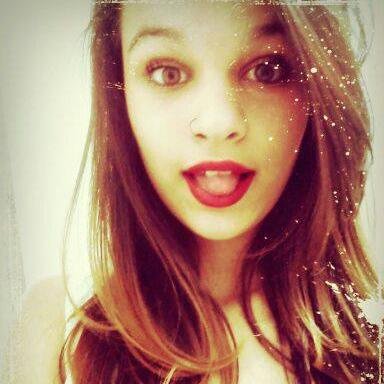 sim sou patricinha, mandona e me acho mais n devo satisfaçoes da minha vida p vc flw