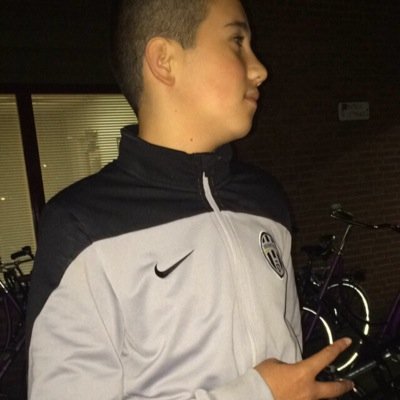 Oude Twitter:@Muhammed0162 , WW Vergeten