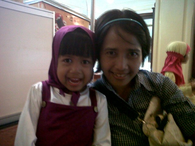 Meitysariani's profile picture. 