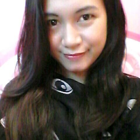 TyaPrwLo's profile picture. Kebahagiaan itu kita yang ciptakan sendiri, bukan orang lain..!!! °_^ | ig: tiaprawolo