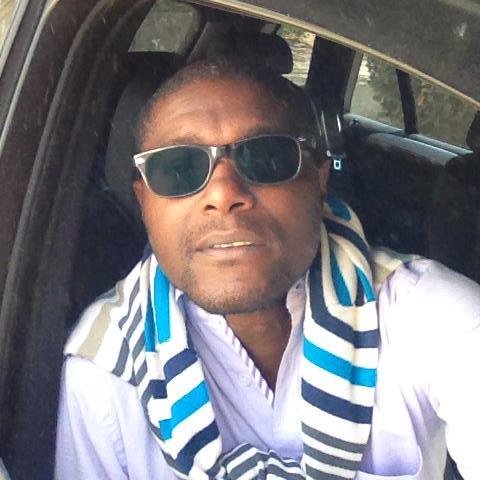 dany_dombi's profile picture. Master2 Management en Stratégie & développement d'Entreprise, Option Marketing                                                             ESC (ISEE Paris)