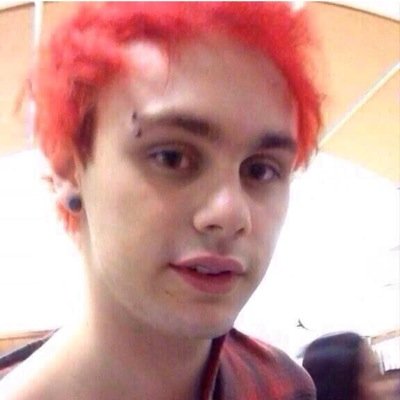 hey guys its @vhemmotional i need your help getting something to Mikey (: