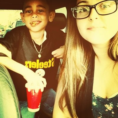 _DamarisMalave_'s profile picture. La vida es dura, pero que estè aquí hace que todo valga le pena.. Do what you have to do to make sure your happy with the one you love