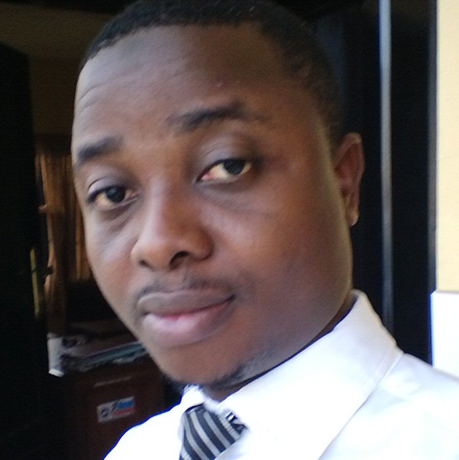 modasmilc_08's profile picture. 