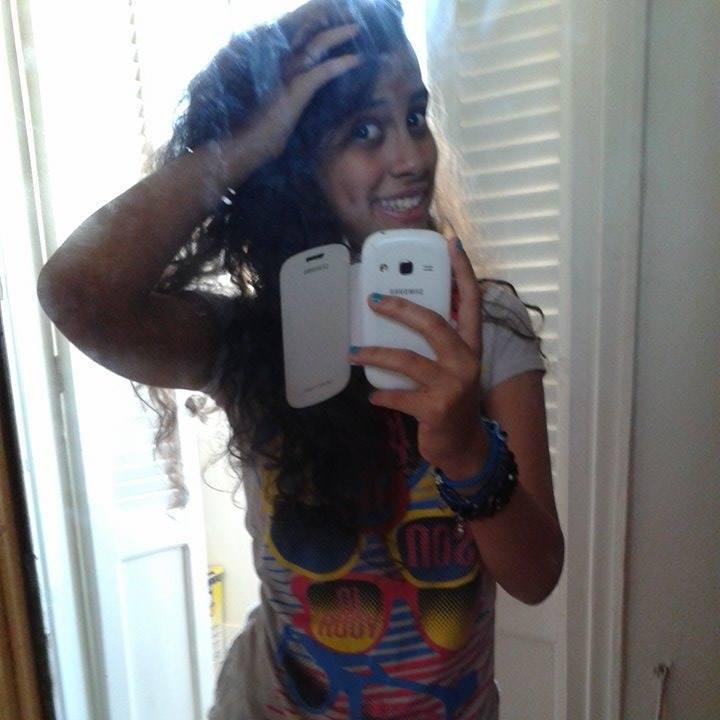 ashrakt18's profile picture. Friends are like stars, they come and go, but the ones that stay are the ones that glow♥ 

follow me and ty :D