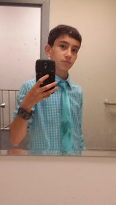 I like girls i like sports  i like to skateboard/longboard and I have a new youtube channle it's http://t.co/Ua2mNpgaDd thx