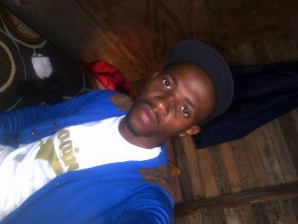 Vusie_Dinho's profile picture. Ask