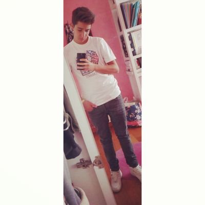 alexabengo's profile picture. Instagram alexabengochea                              Valencia, Campanar.