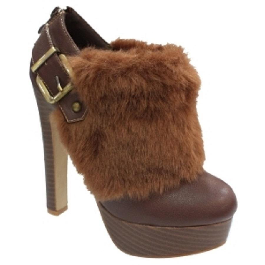 Société qui sublime vos soirées en mettant le monde à vos pieds ! #Escarpins #Mode #Glam Gloria's shoes société