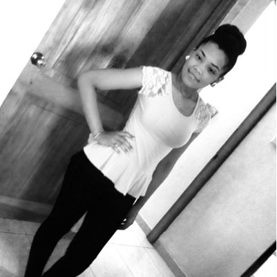 Amo mi vida; :$ 
#w3lcome to my World
En busca de la #Felicidad 
Lo que quiero lo consigo*.* ♡♡♥ £^~`