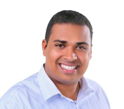 Ingeniero industrial, político partidario(PRM), Aguilucho, Admirador de las Belleza Naturales y creyente en Dios. FAGV