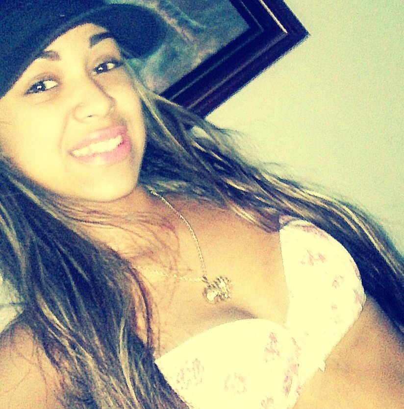 carolina199848's profile picture. 