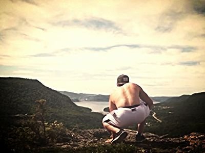 rayjustin1992's profile picture. 