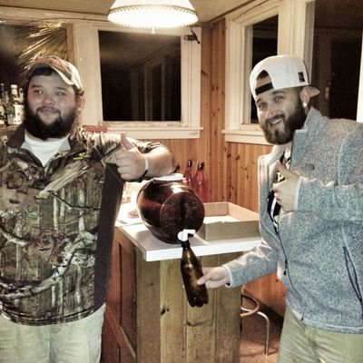 Bitchin' Barrels is a microbrewery in Erie Pennslyvania. Owned by @TronCat__209 and @Jenco_TheLegend