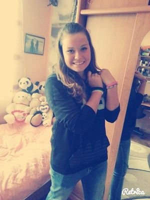 im 14 years girl. I like one direction,little mix,5SOS,austin mahone and justin bieber