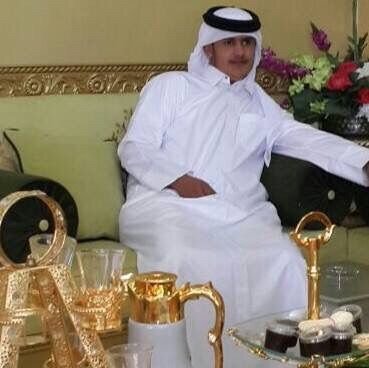 @الجمايل دايمه والمناصب ماتدوم@ والكفو لويندفن ماتندفن سمعته@