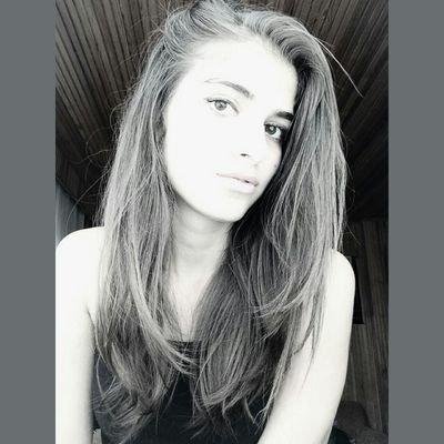 Ülkü GünAçar Offikal Twitter Page.