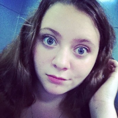 Instagram/ @abixgail. Vine/ @Abigail flowers. Follow mehhhhhh ❤️ an i will love you forever