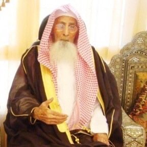 ياكم فقدنا بالثرى ناس غالين ..ماتوا وطاريهم يجي كل الاوقات ..وياكم نشوف من المخاليق حيين ..تموت وذكرها حي مامات