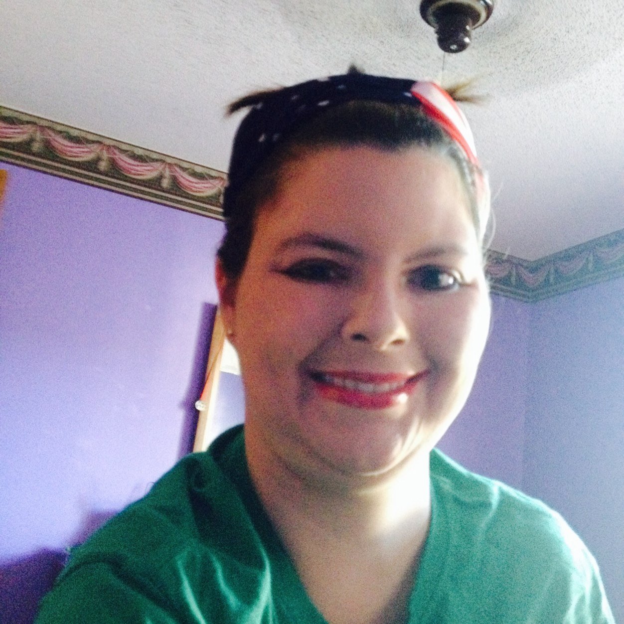 christi24383931's profile picture. 