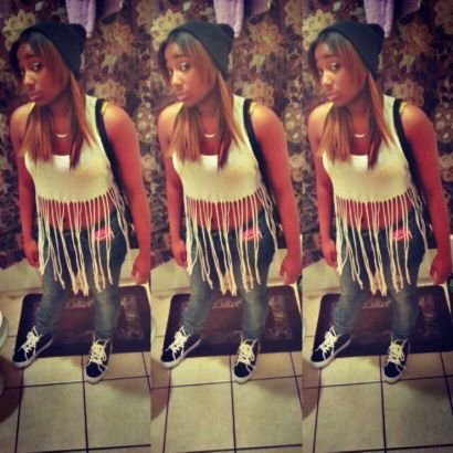 kik:  thvtgirll_niya 
Fmoig: theylovinn_niyaaa 
Fb: Niyaa Monroe ❤❤