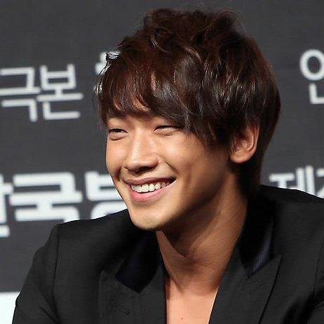 Her sakallıyı deden sanma her çekiği Koreli sanma @29rain  Her K-pop idolü mutlaka bir kez bile olsa Rain'in dansını yapmıştır