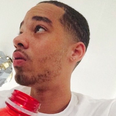 I ❤️ ALL MY BITCHES... I KISS IT.. I LICK IT... I  HIT IT THE MINUTE IM WIT IT
