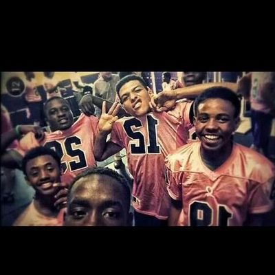 Grinding on & off da field = SUCCESS (No Days Off) #Da Hustle Iz Real