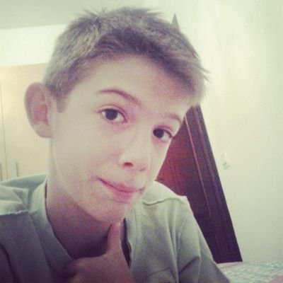 Hola40Pedro's profile picture. Me gusta ir al bar y a jugar a minecraft