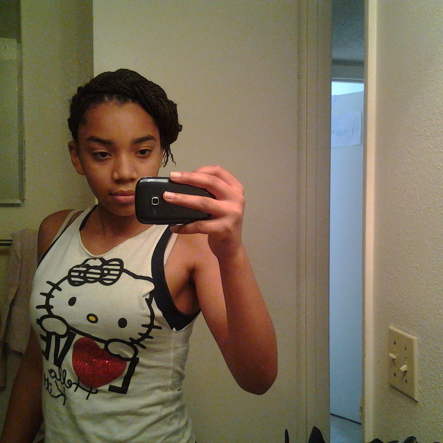 smoochesboo1's profile picture. follow i'll follow back. you dont like me okae i dont care. you love me thats awesome. but if we gonna be cool how about we just be real with each other.