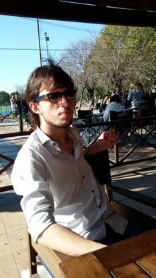 Soy militante de la Union Civica Radical 100% cantera popular y pincharrata hasta la muerte