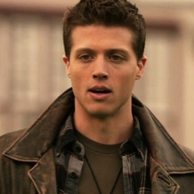 RP-Teen!Dean | hunting demons and trying to keep my gpa up. | V1: @jailedcas | destiel |