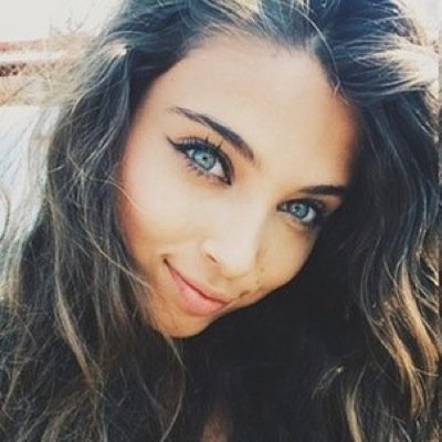 17teen. single. let's be friends with benefits ;)