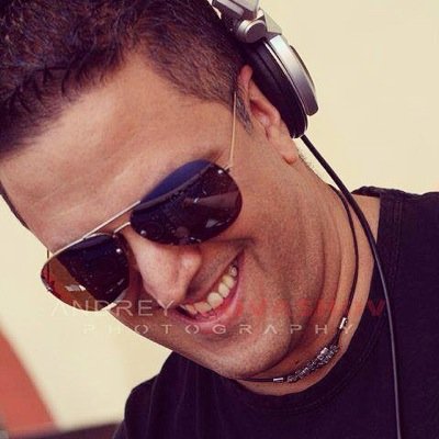 Dj & Producer, Vive la Vida sin Hacer Daño ni dejar que te lo hagan!! 

Let´s The Music Play on Planet Vinyl Records