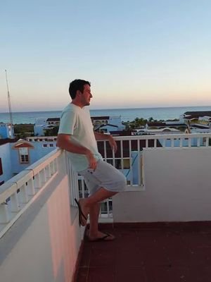 Economista. Aficionado al deporte(varios). Educación como respuesta a cualquier problema.