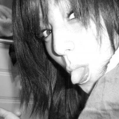 i'm cheeky and i know it
i'm hot ikr