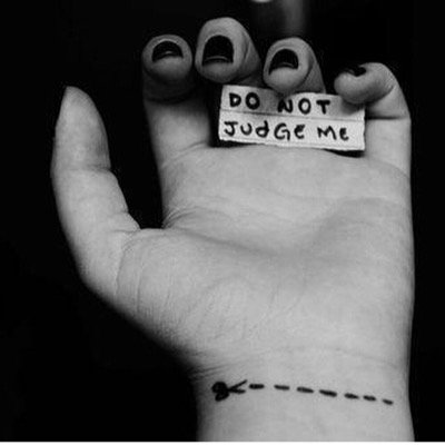 jenningskarmyn1's profile picture. insta- IM_4EVER_DEPRESSED
snapchat- suicidal_bitch1